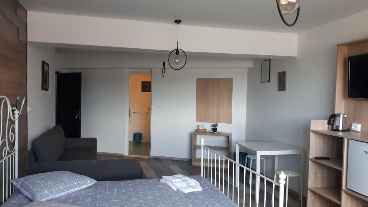 Motel Traffic Lintesti Eksteriør bilde